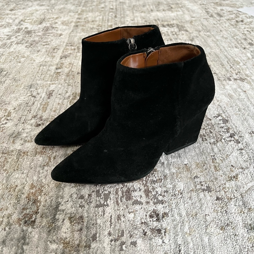 Zara Black Suede Block heel Booties